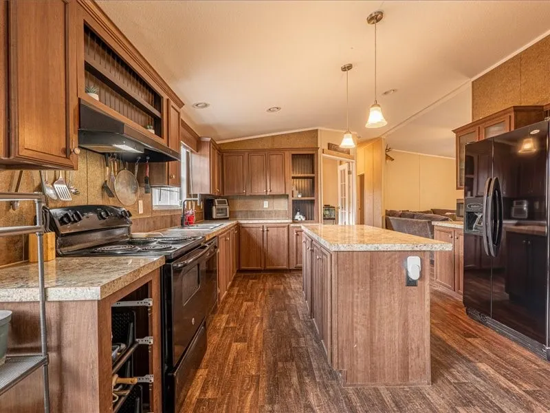 353 R And R Drive Springtown, TX 76082