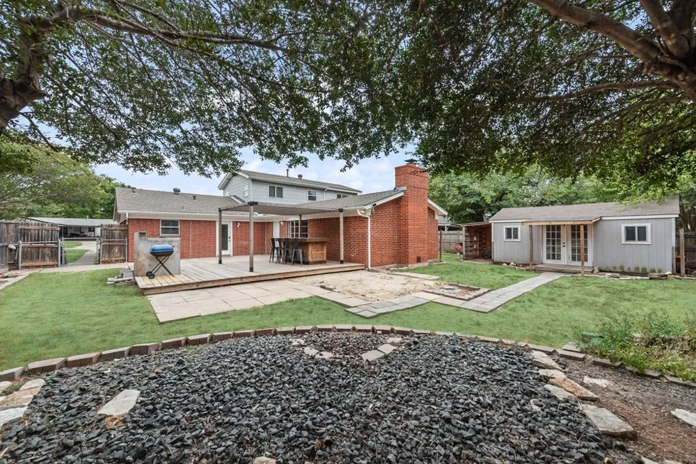 244 Palomino Drive Saginaw, TX 76179