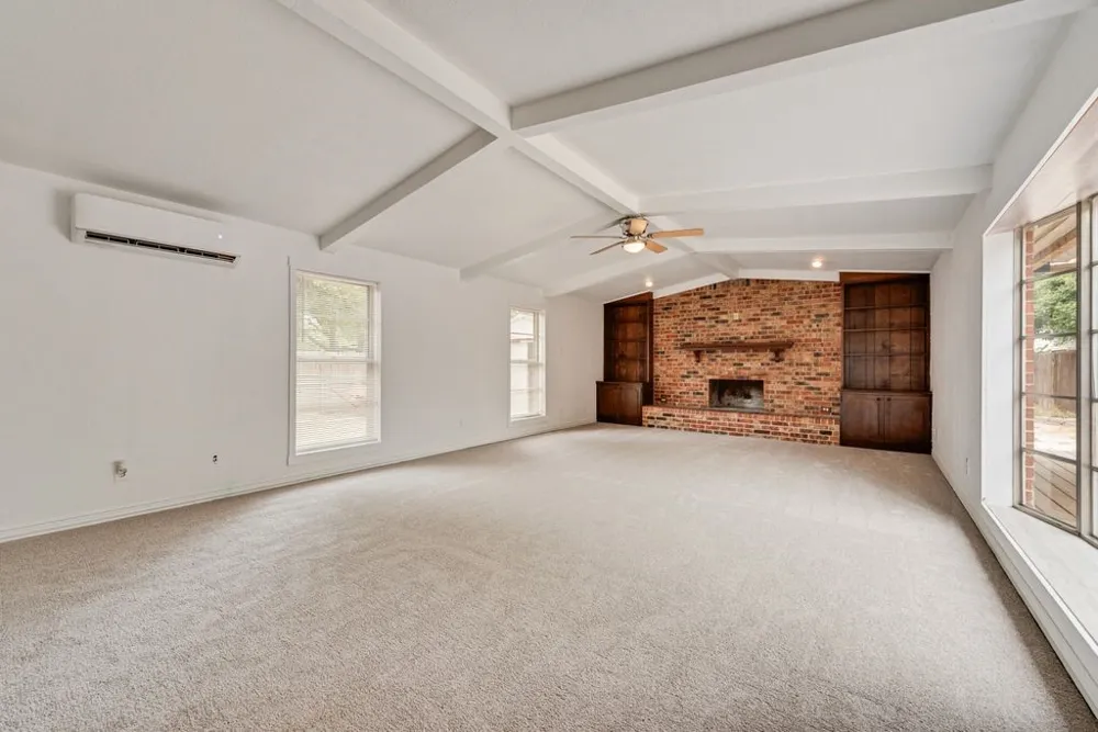 244 Palomino Drive Saginaw, TX 76179