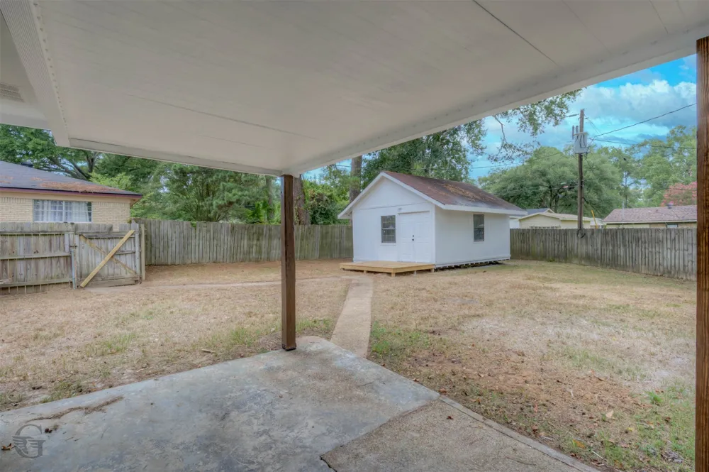 2804 Lynda Lane Shreveport, LA 71118