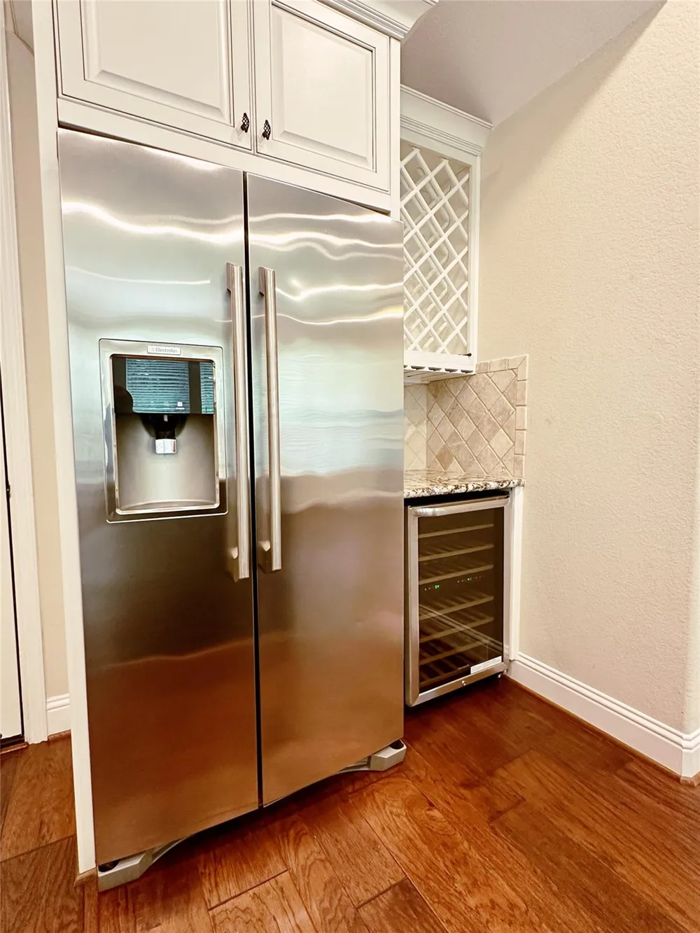 11 Silver Rock Drive Tomball, TX 77375