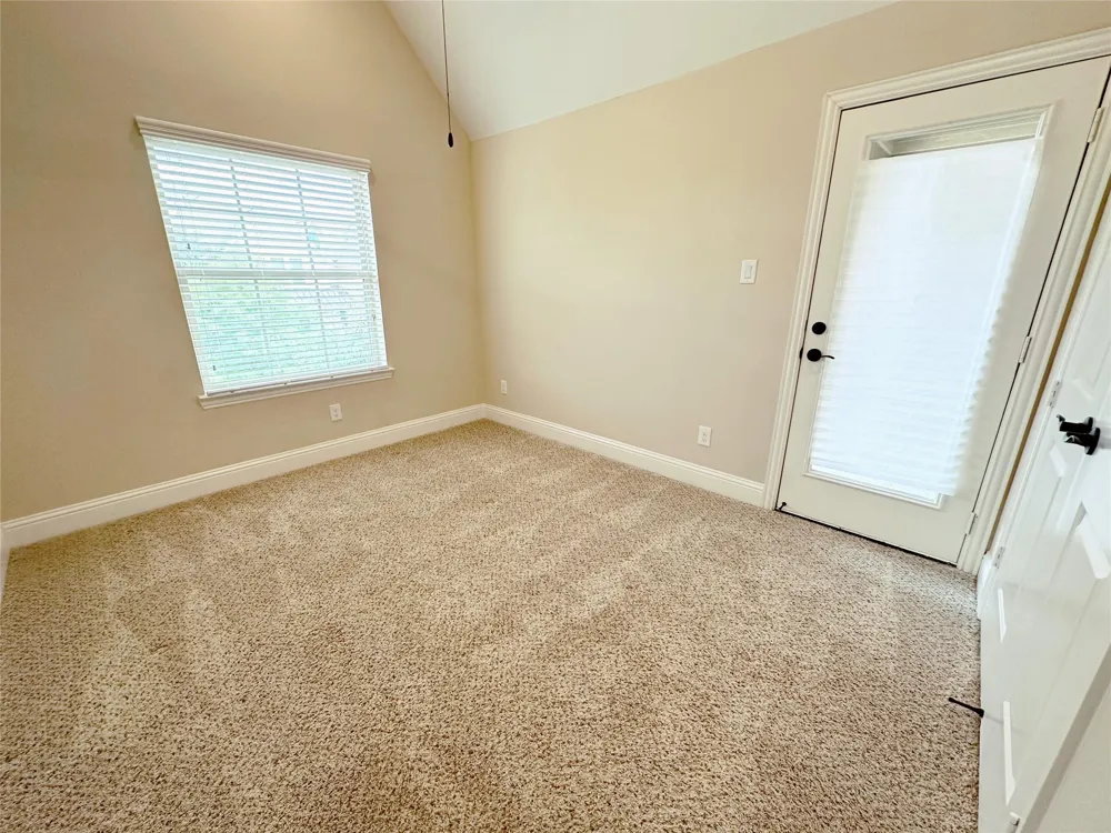 11 Silver Rock Drive Tomball, TX 77375
