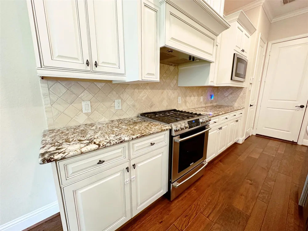 11 Silver Rock Drive Tomball, TX 77375