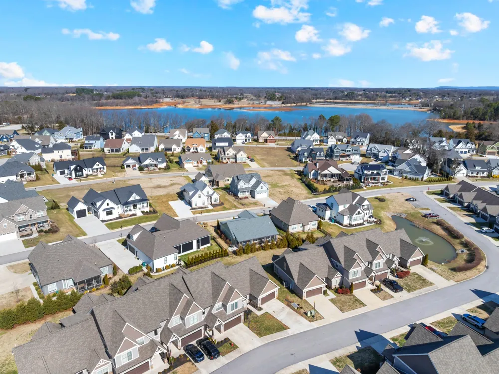 69 Anderton Dr Winchester, TN 37398