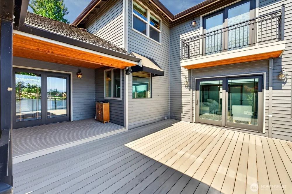2821 211th Avenue East Lake Tapps, WA 98391