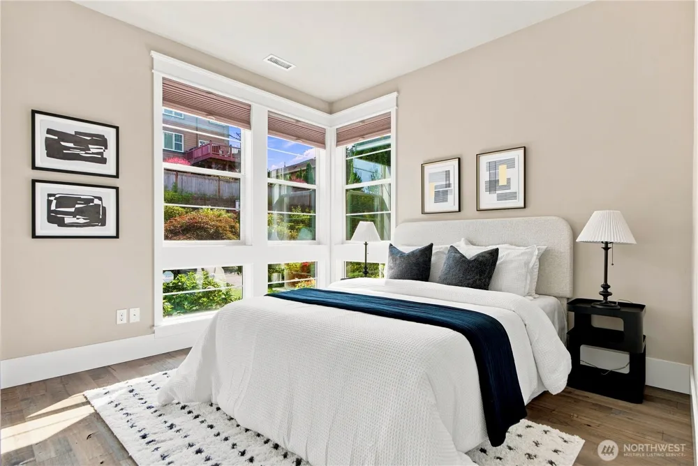 12089 164th Court NE Redmond, WA 98052
