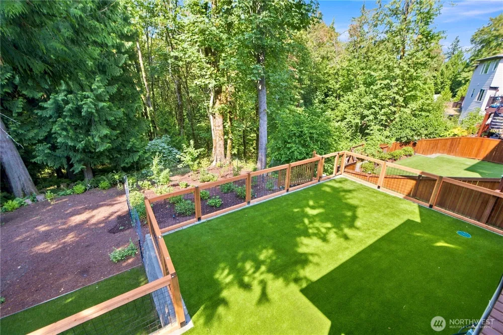 12089 164th Court NE Redmond, WA 98052