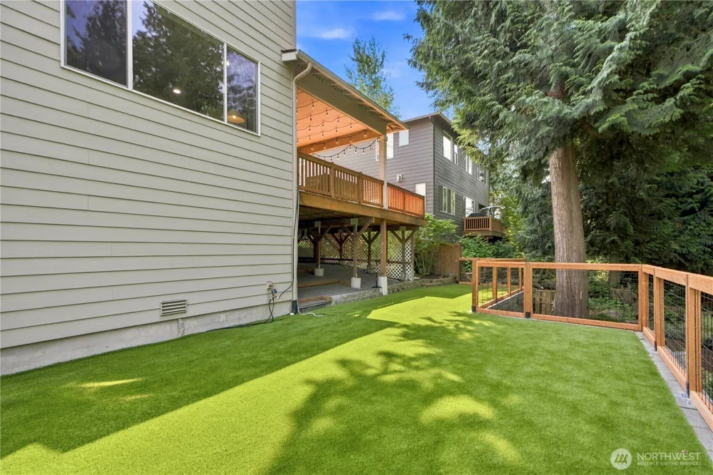 12089 164th Court NE Redmond, WA 98052