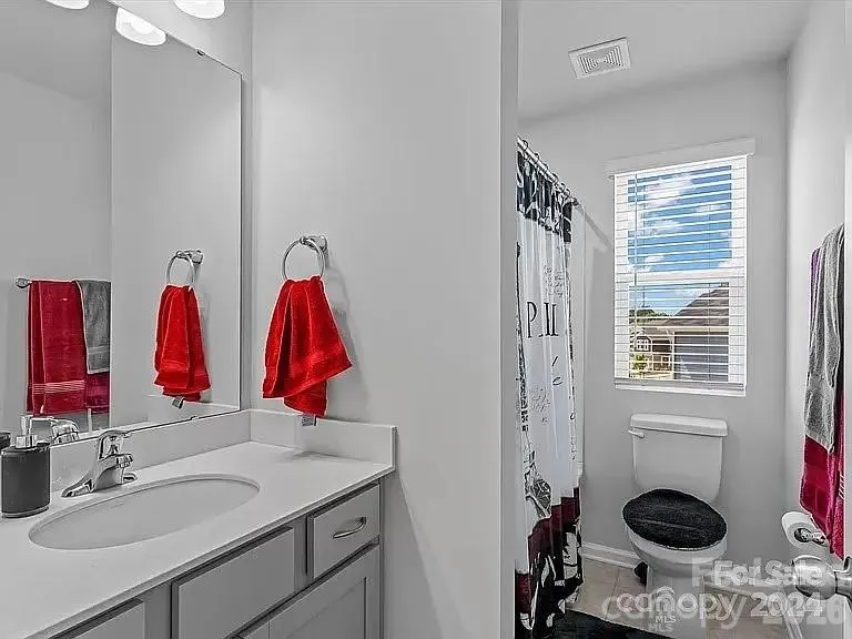1230 Bigelow Street Charlotte, NC 28269