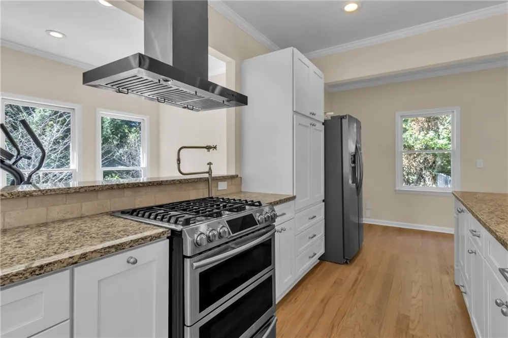 3601 Hampstead Lane NE Roswell, GA 30075