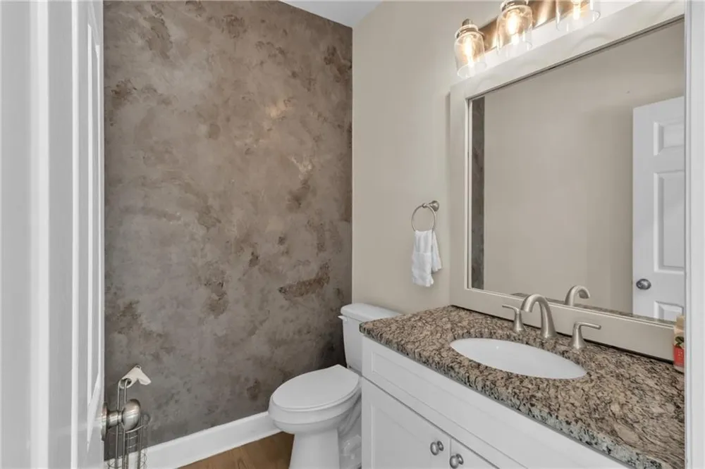 3601 Hampstead Lane NE Roswell, GA 30075