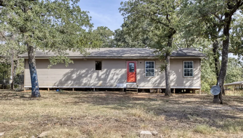 2513 Aspen Lane Burleson, TX 76028