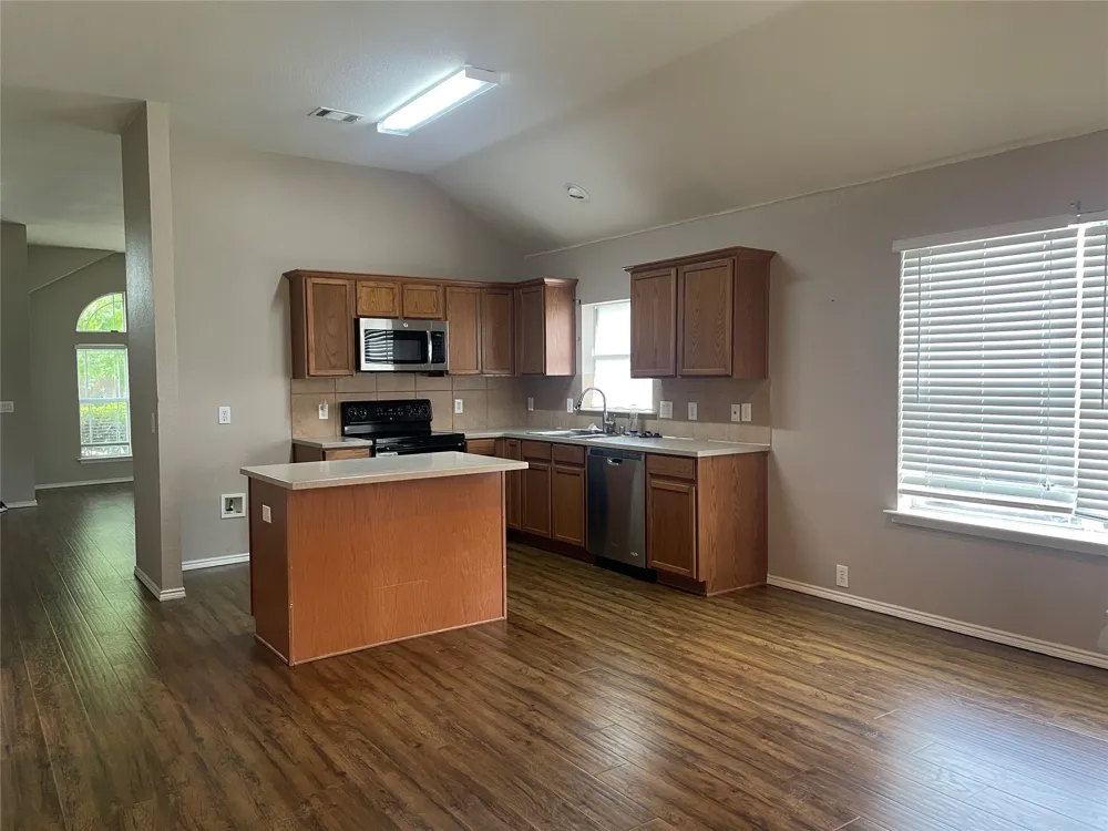 8748 Sagebrush Trail Cross Roads, TX 76227