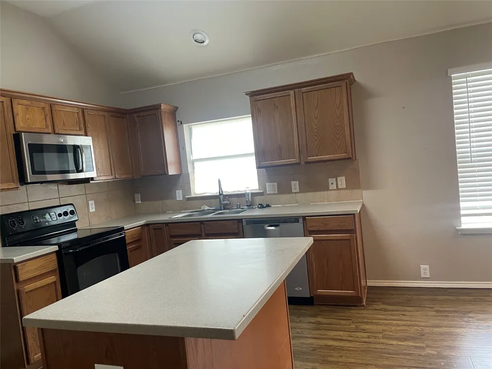 8748 Sagebrush Trail Cross Roads, TX 76227