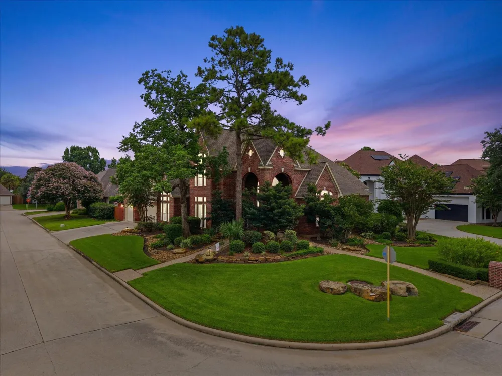 5830 Desert Oak Way Spring, TX 77379