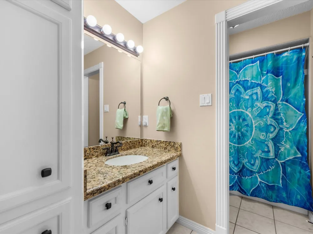 5830 Desert Oak Way Spring, TX 77379