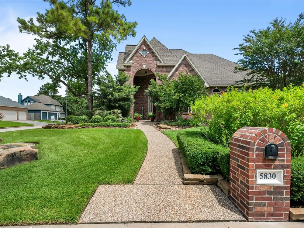 5830 Desert Oak Way Spring, TX 77379