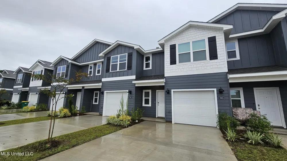 7865 Reagan Court Ocean Springs, MS 39564