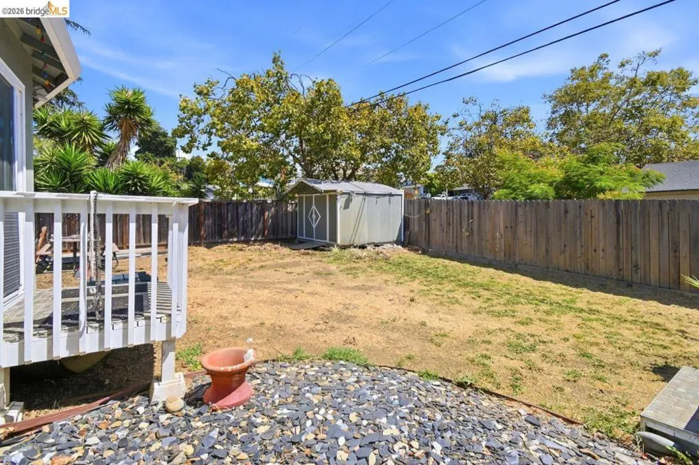 209 Fleming Ave Vallejo, CA 94590