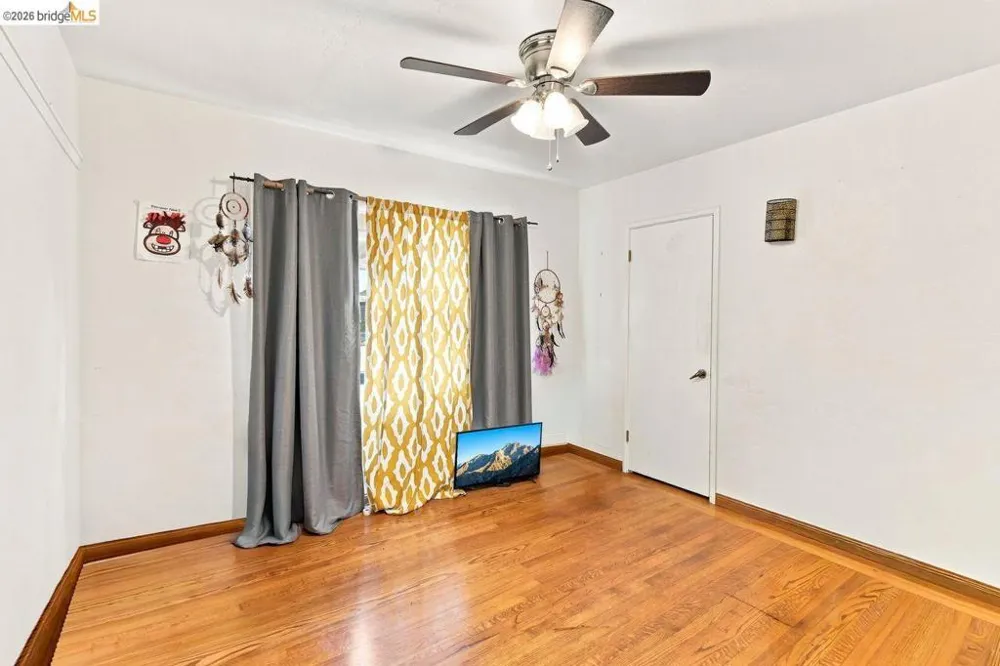 209 Fleming Ave Vallejo, CA 94590