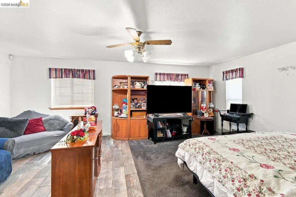 209 Fleming Ave Vallejo, CA 94590