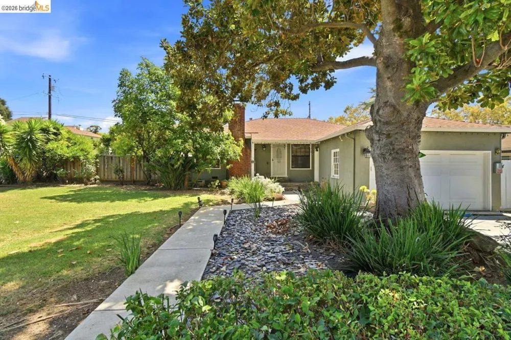 209 Fleming Ave Vallejo, CA 94590