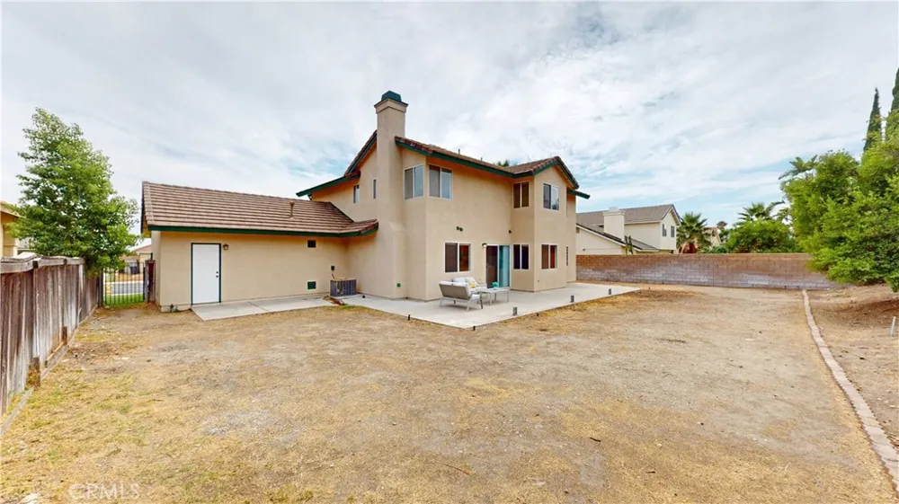 3718 Fernwood Avenue Rialto, CA 92377