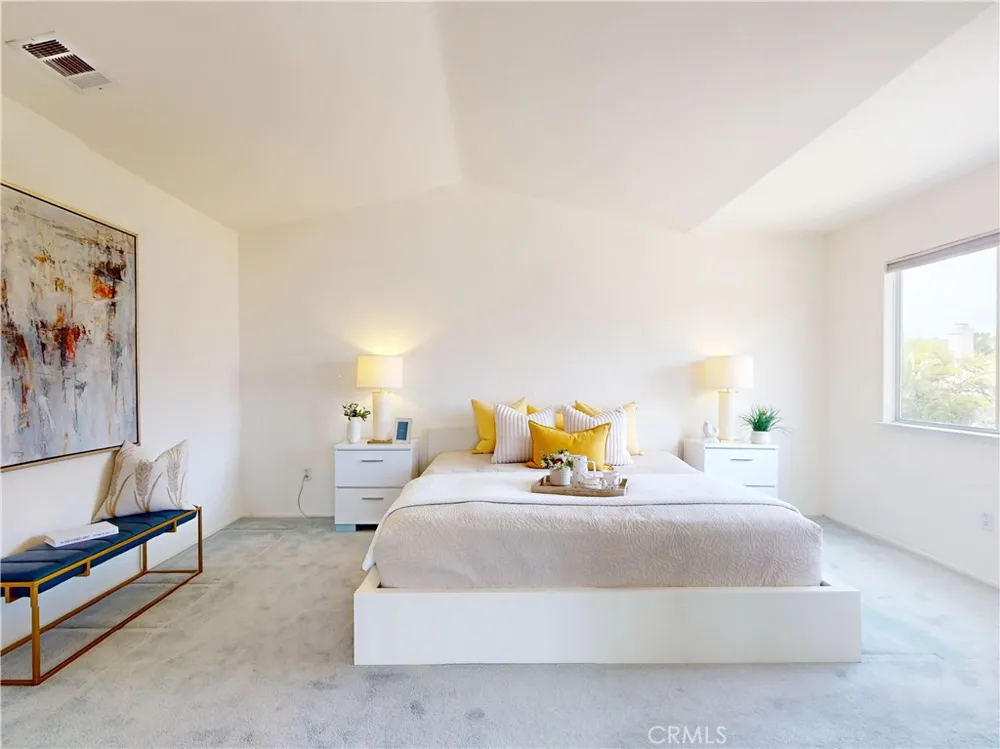 3718 Fernwood Avenue Rialto, CA 92377
