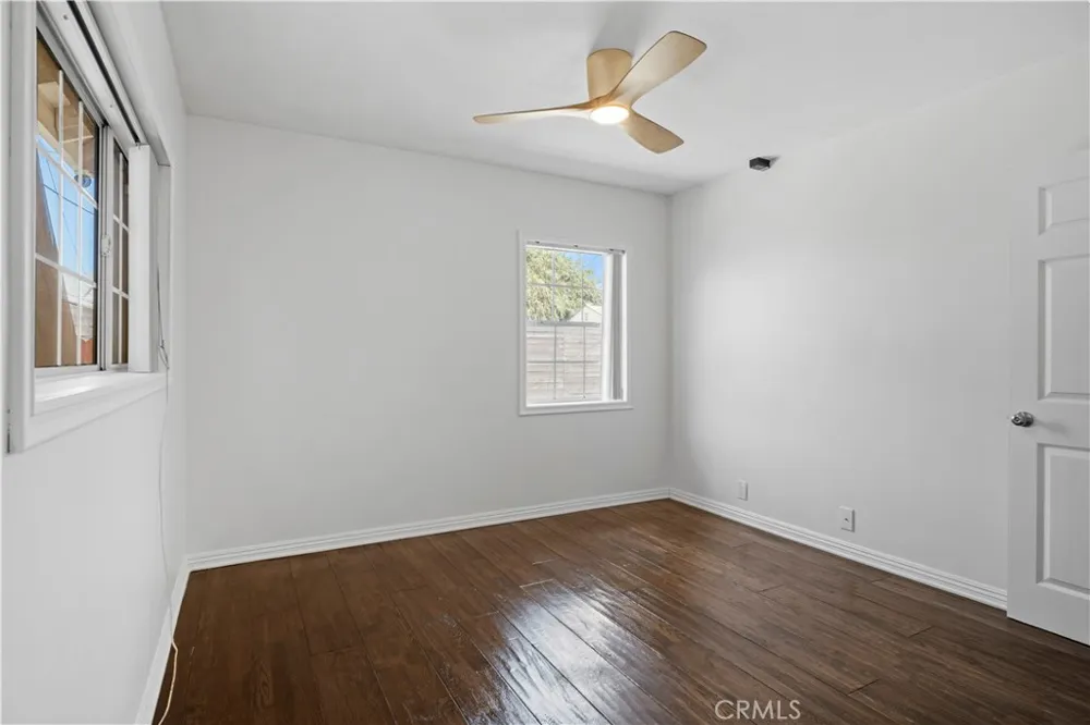 10457 Barnwall Bellflower, CA 90706