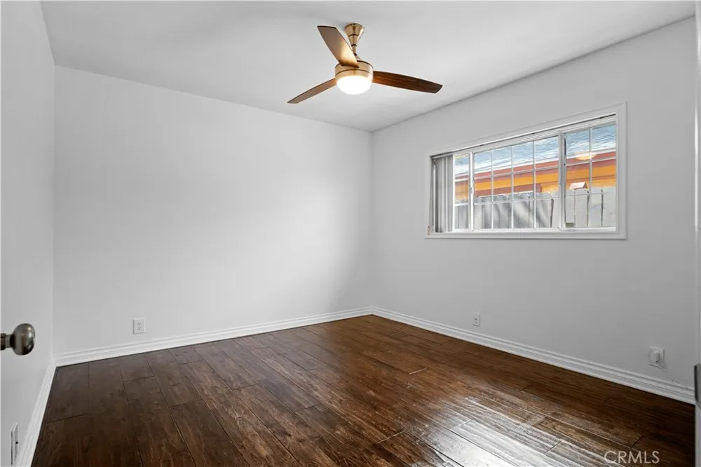 10457 Barnwall Bellflower, CA 90706