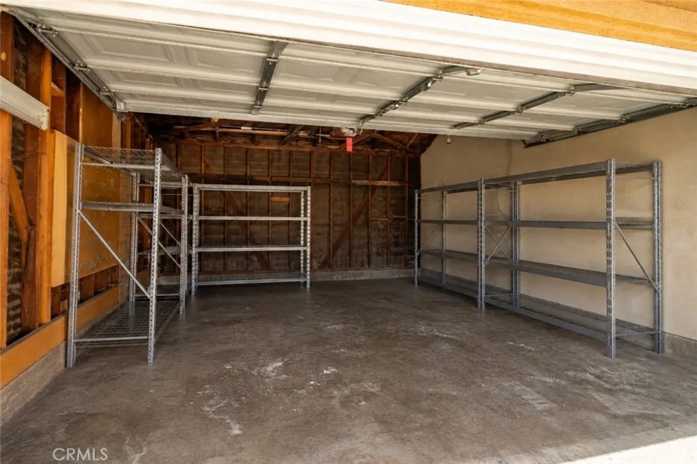 10457 Barnwall Bellflower, CA 90706