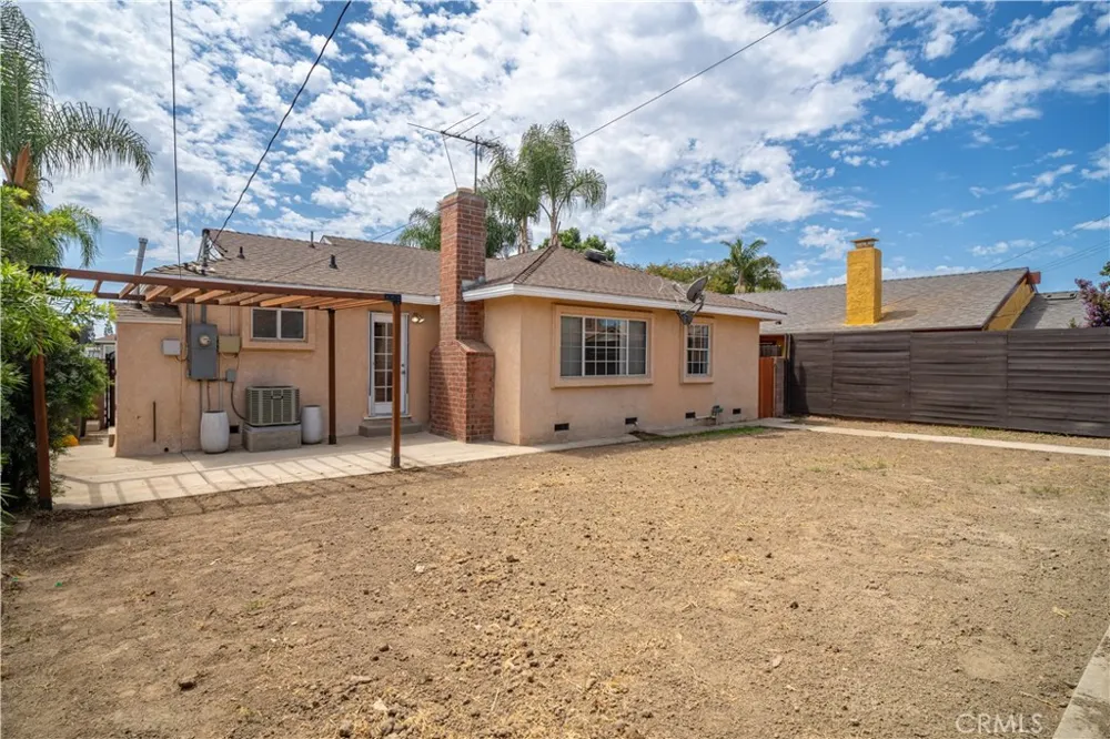 10457 Barnwall Bellflower, CA 90706