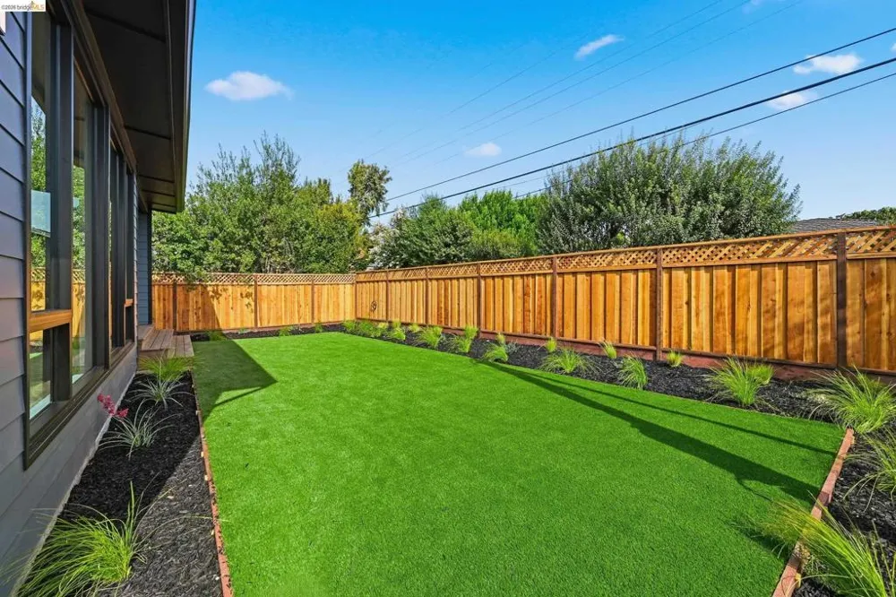 1674 Husted San Jose, CA 95125