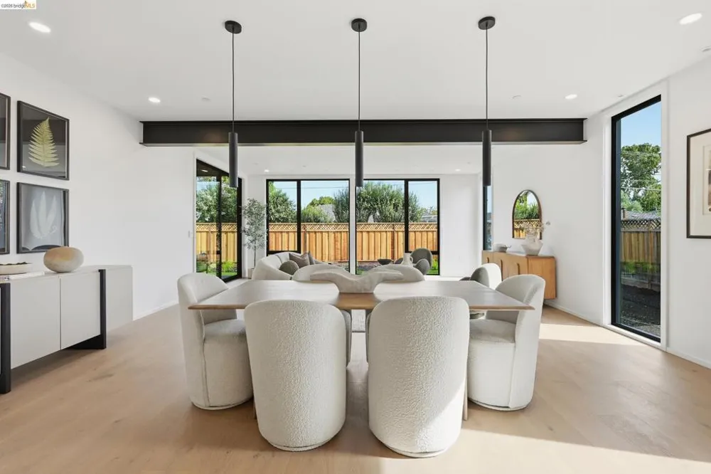 1674 Husted San Jose, CA 95125