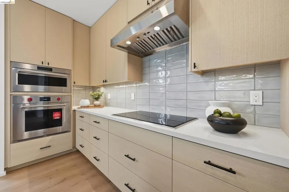 1674 Husted San Jose, CA 95125
