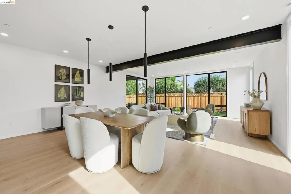 1674 Husted San Jose, CA 95125
