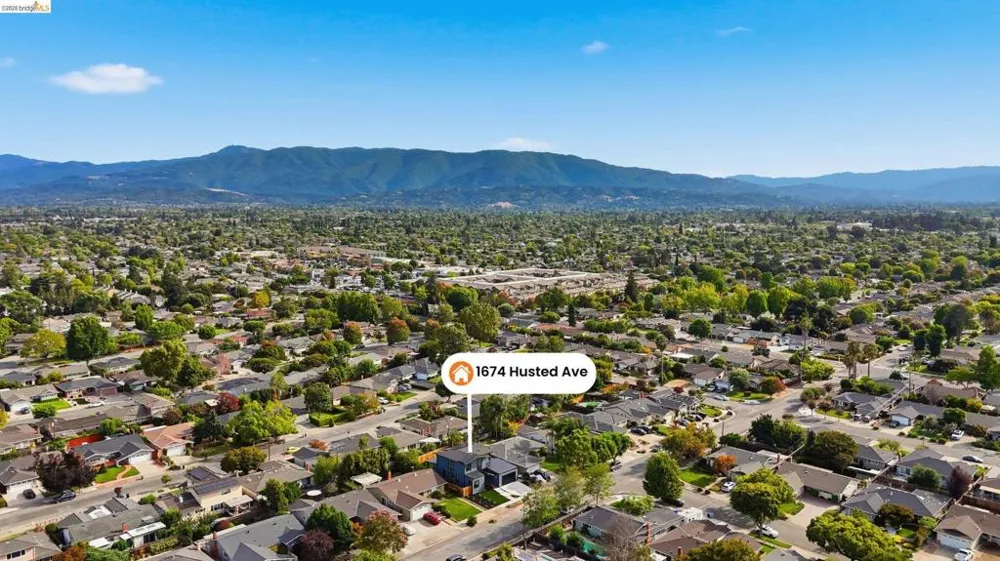 1674 Husted San Jose, CA 95125