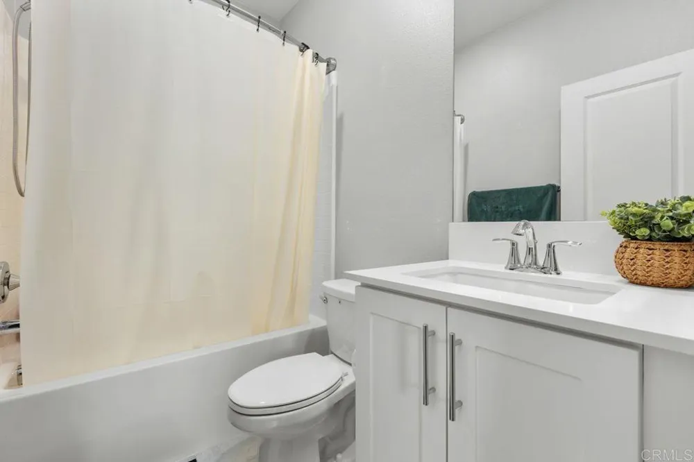 4374 Nautilus Way #1 Oceanside, CA 92056