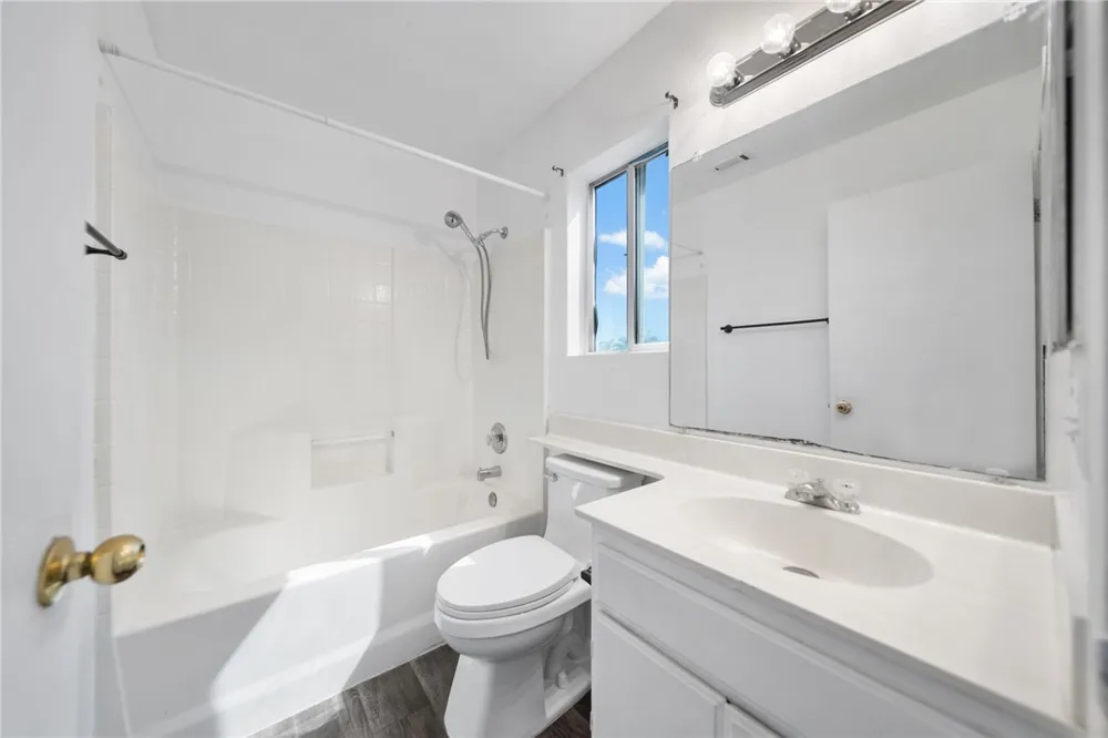 32198 White Spruce Court Wildomar, CA 92595