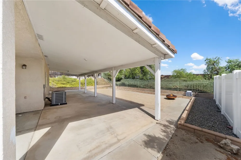 32198 White Spruce Court Wildomar, CA 92595