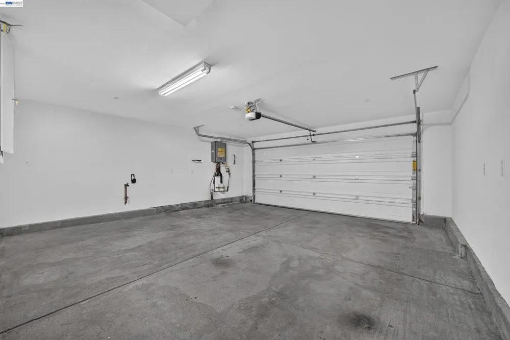37623 Shelter Rd Newark, CA 94560
