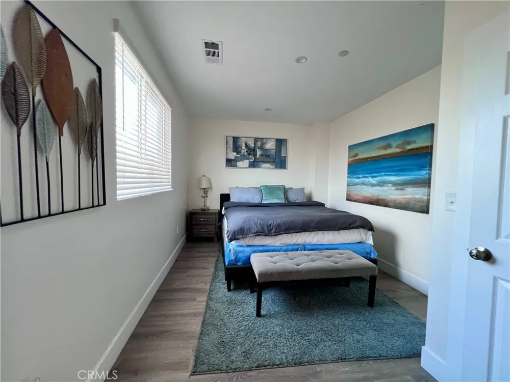 13927 Chadron Ave #G Hawthorne, CA 90250