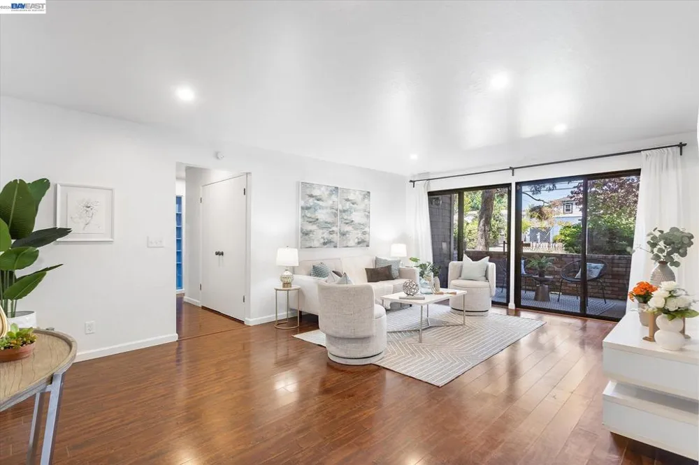 1810 Central Ave #1808 Alameda, CA 94501