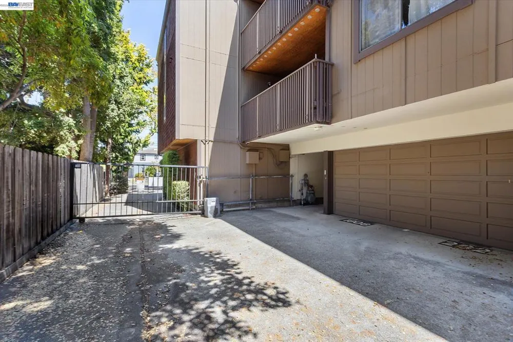 1810 Central Ave #1808 Alameda, CA 94501