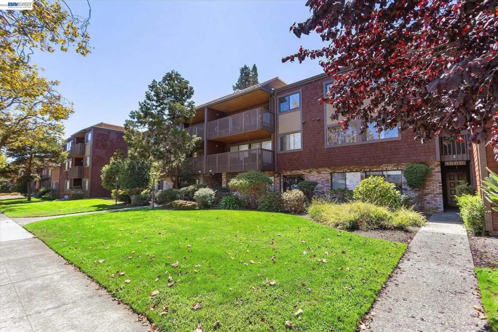 1810 Central Ave #1808 Alameda, CA 94501