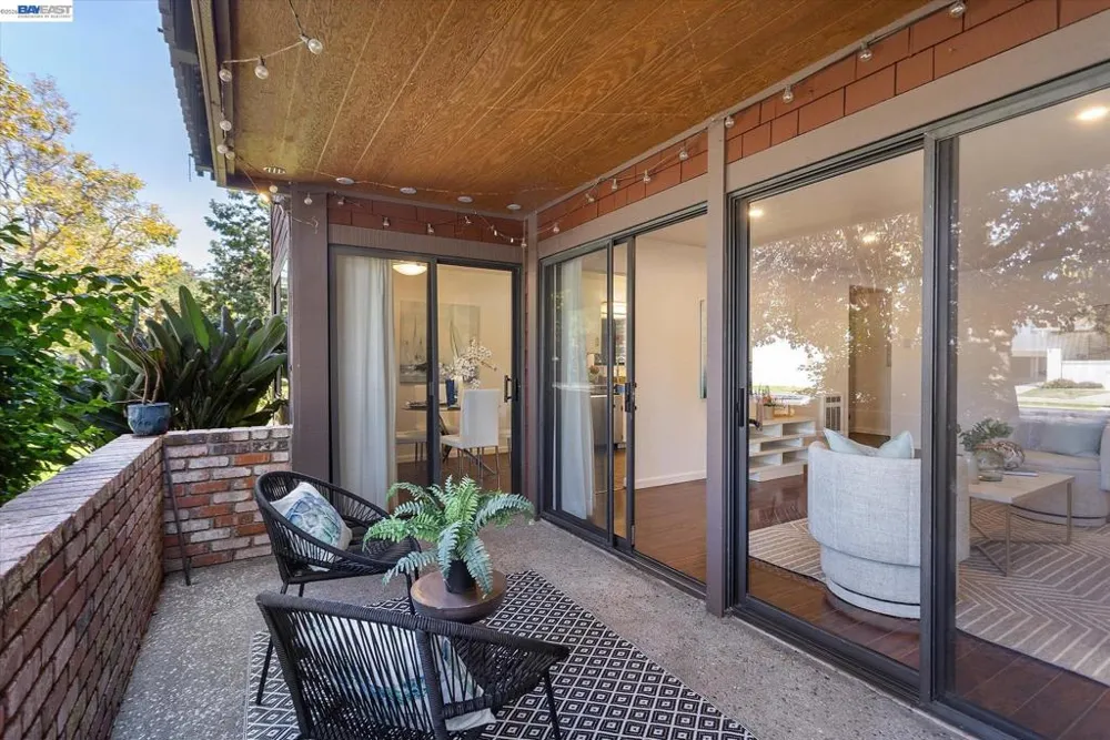 1810 Central Ave #1808 Alameda, CA 94501