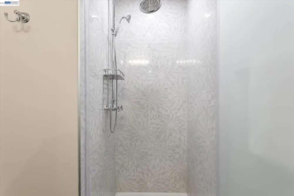 1810 Central Ave #1808 Alameda, CA 94501