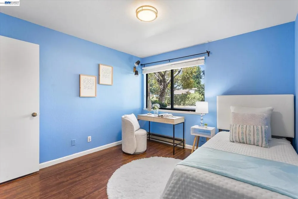 1810 Central Ave #1808 Alameda, CA 94501