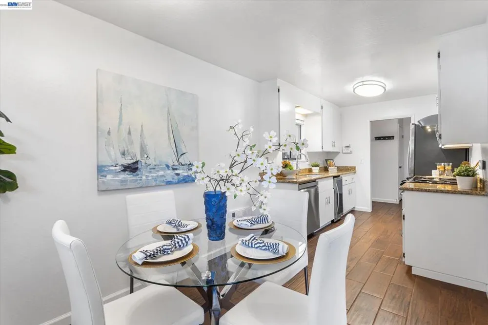 1810 Central Ave #1808 Alameda, CA 94501