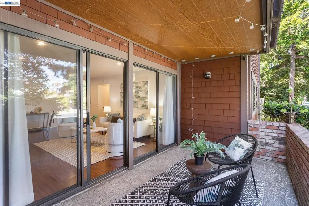 1810 Central Ave #1808 Alameda, CA 94501